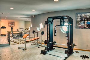Fitness centrum a/nebo fitness zařízení v ubytování Seaside Penthouse