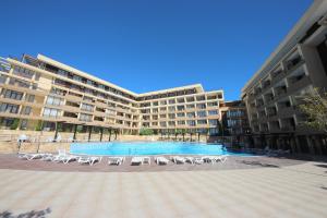 Gallery image of Menada Luxor Apartments in Sveti Vlas