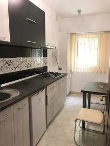 O bucătărie sau chicinetă la Centre Home Mazepa