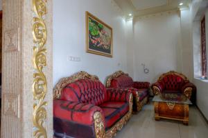Gallery image of RedDoorz @ Jalan Pattimura Palu in Palu