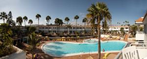 The swimming pool at or close to Fuentepark Apartments