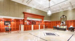 Vstupní hala nebo recepce v ubytování Dvorak Spa & Wellness
