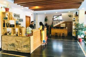 Khu vực sảnh/lễ tân tại Hotel Karuna