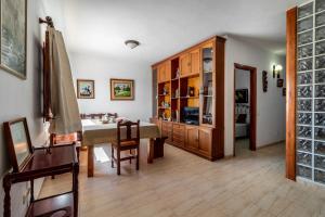 Kuchnia lub aneks kuchenny w obiekcie Chozo del viejo - Peaceful country Villa in La Antigua