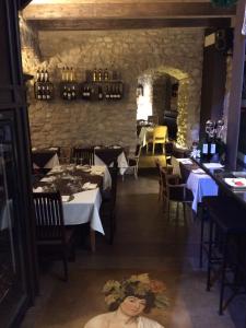 Restaurace v ubytování La Portella