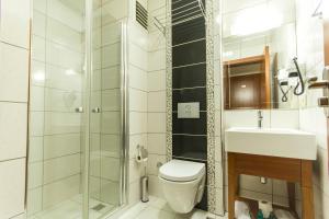 Koupelna v ubytování Mint Residence Taksim + 24 fotografií