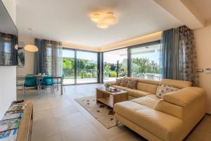 Khu vực ghế ngồi tại Villa Maja