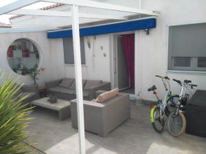 Zdjęcie z galerii obiektu VILLA DOS-LAGOS w mieście Torrevieja
