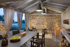 Posedenie v ubytovaní BR Villas by Rent Istria