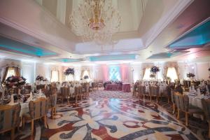 Fotografie z fotogalerie ubytování Hotel Resort&Spa Kamelot v destinaci Kamjanicja + 37 fotografií