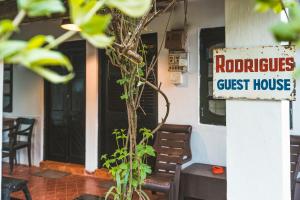 Gallery image of Rodrigues Guest House in Calangute