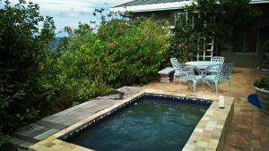 Gallery image of Ocean View Beach House in Simonʼs Town