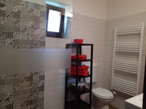 A bathroom at Kálium Vendégház