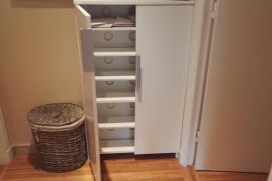 Зображення з фотогалереї помешкання Lux Studio our swimming pool and garden у Каннах +28 фото