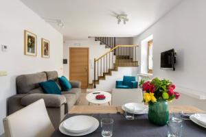 A seating area at Casa Marosa