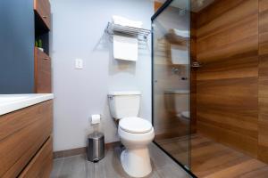 Vannituba majutusasutuses Arboleda 5 Luxury Lofts