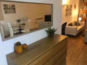 Gallery image of Marco Island -Very Spacious City Centre 1 Bedroom Apartment in Nottingham