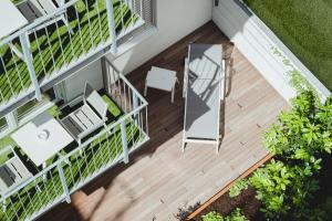 Сад в Oliver Apartments | contactless check-in