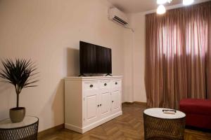 Zdjęcie z galerii obiektu Best House, Kolchidos, Ampelokipoi Metro, Athens w Atenach
