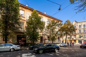 Photo de la galerie de l'établissement Alfa Apartments Kniazia Romana 11, à Lviv