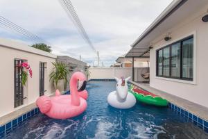 Fotografie z fotogalerie ubytování Thanycia Pool Villa v destinaci Hua Hin