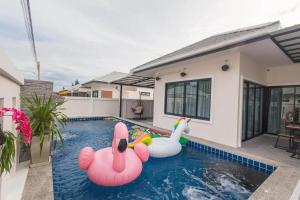 Fotografie z fotogalerie ubytování Thanycia Pool Villa v destinaci Hua Hin