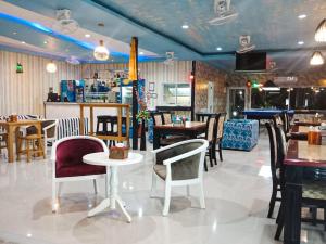 Restaurace v ubytování Everest Resort Samui - SHA Plus