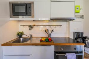 Palais l'Escurial AP4069 by Riviera Holiday Homes