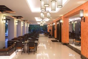 美達佛統古城瑰麗酒店 餐厅或其他用餐的地方