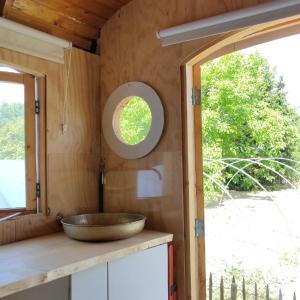 Fotografie z fotogalerie ubytování Pipowagen Overnachting Het Houten Huis v destinaci Zaltbommel