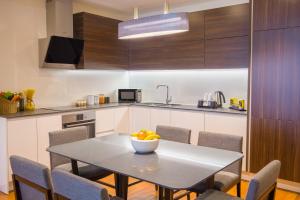 Cucina o angolo cottura di Bosmal Arjaan by Rotana