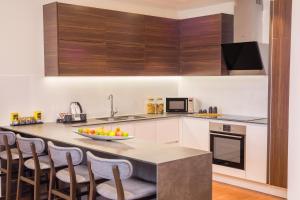 Cucina o angolo cottura di Bosmal Arjaan by Rotana