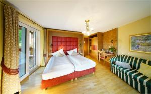 Afbeelding uit fotogalerij van Hotel Rebstock Durbach in Durbach