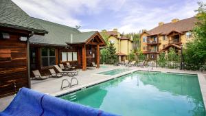 Πισίνα στο ή κοντά στο Trailhead Lodge 734 Condo