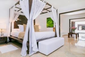 Cama ou camas em um quarto em Agroturismo Atzaró