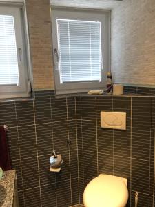 Ein Badezimmer in der Unterkunft Ferienwohnung Amperblick Fürstenfeldbruck