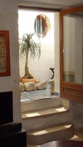 Gallery image of Appartement avec patio,2 chambres,Patangarles in Arles