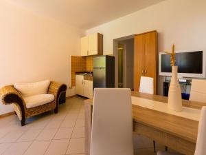Küche/Küchenzeile in der Unterkunft Apartments Alin
