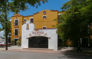 O edifício em que o hotel se localiza
