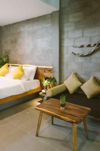 Gallery image of Larimar Hotel & Resort in Phnom Penh