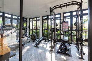 Fitness centrum a/nebo fitness zařízení v ubytování MORA Boutique Hotel - SHA Extra Plus