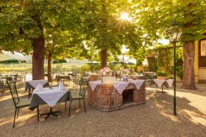 Vonkajšia záhrada v ubytovaní Hotel Richard Löwenherz