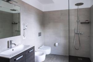 A bathroom at Albergo Ristorante Belvedere