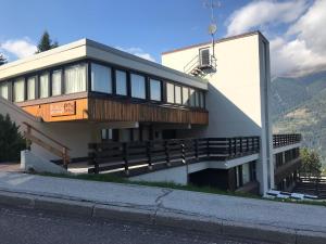 Výhľad na hory alebo výhľad na hory priamo z apartmánu