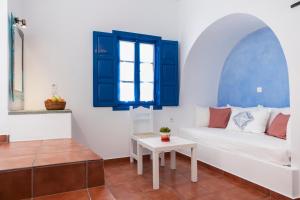 Posezení v ubytování Aegeo Hotel