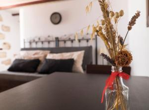 A bed or beds in a room at CR La Bohemia