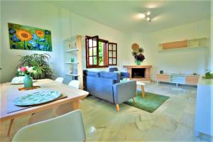 Posedenie v ubytovaní VILLA BAHIA AZUL