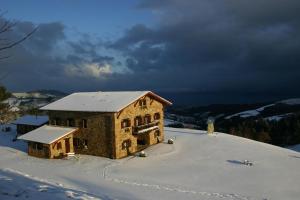 Eco Hotel Rural Lurdeia - Adults Only v zime