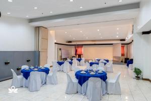 Konferenční prostory v ubytování Check Inn Hotel Dumaguete City by RedDoorz