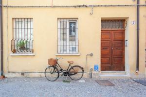 Катание на велосипеде по территории Ferrara Be My Guest или окрестностям